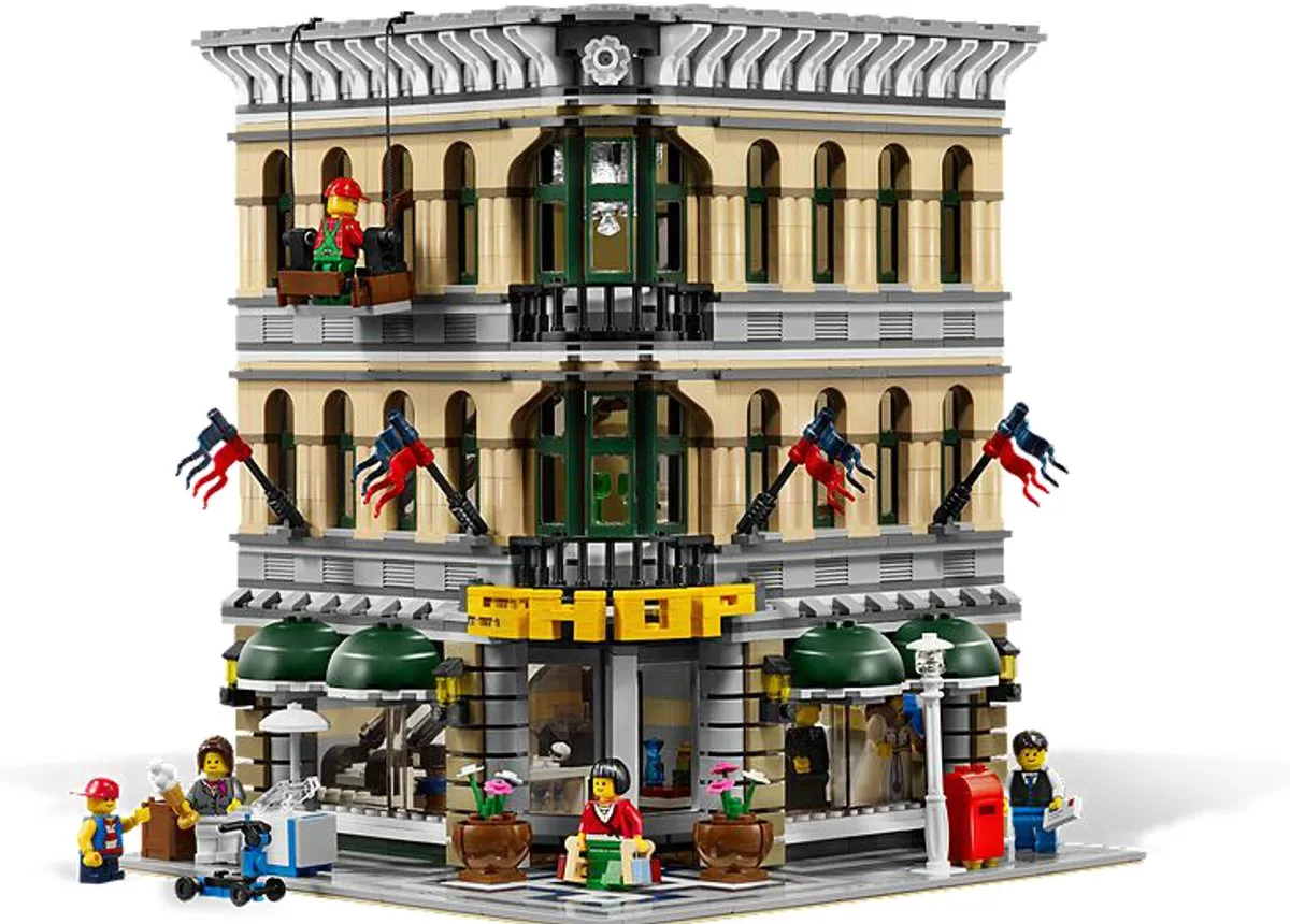 LEGO 10211 Groot Warenhuis - 2182 Stukken - 7 Minifiguren