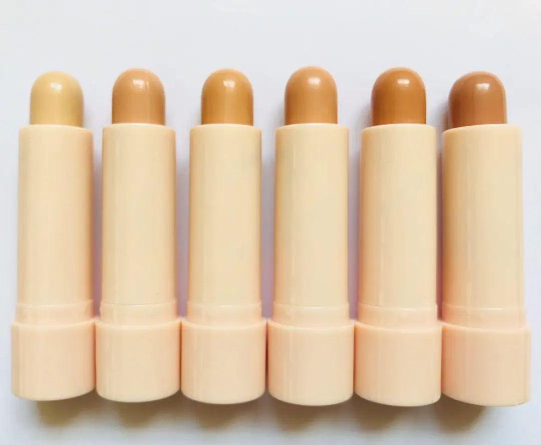 Leticia Well Concealer Stick 03 - Licht Bruin 3.8g
