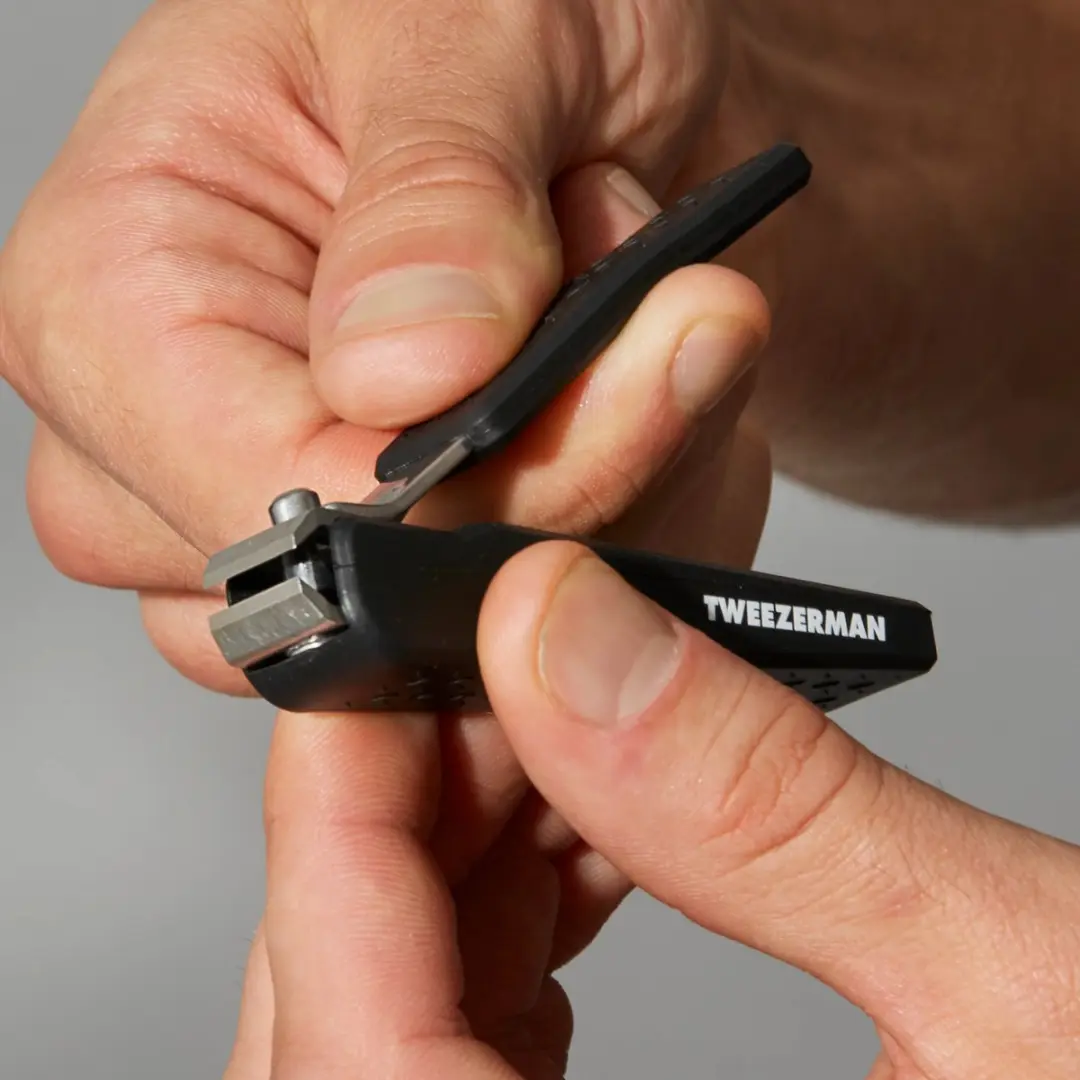 Tweezerman Teenknipper Zwart - RVS Snijbladen