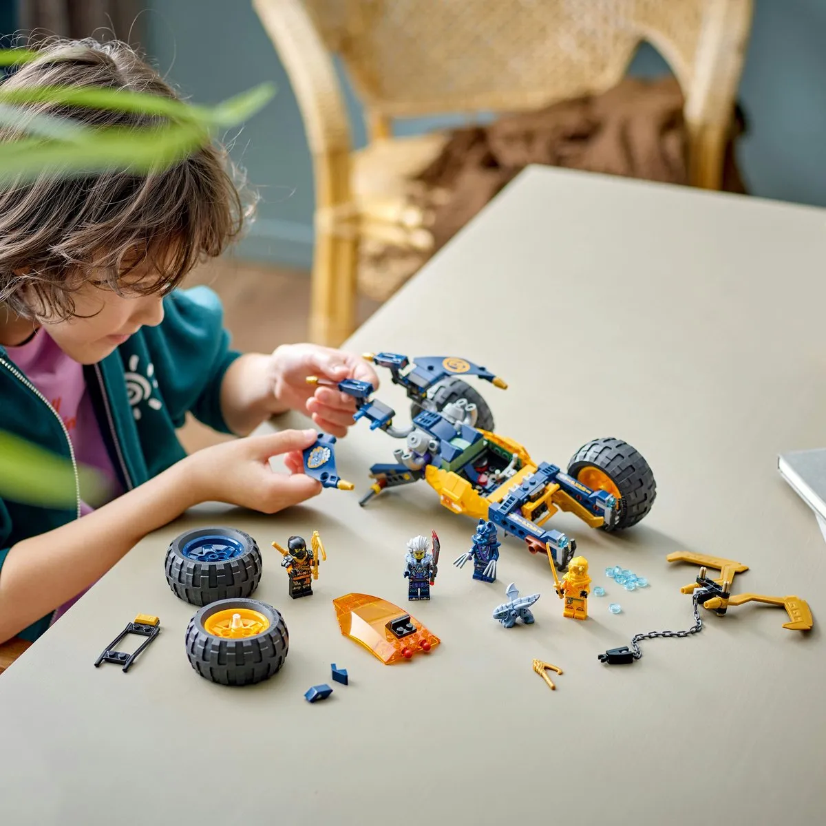 LEGO Ninjago Arins Ninjaterreinbuggy 71811 - 267 Stukken