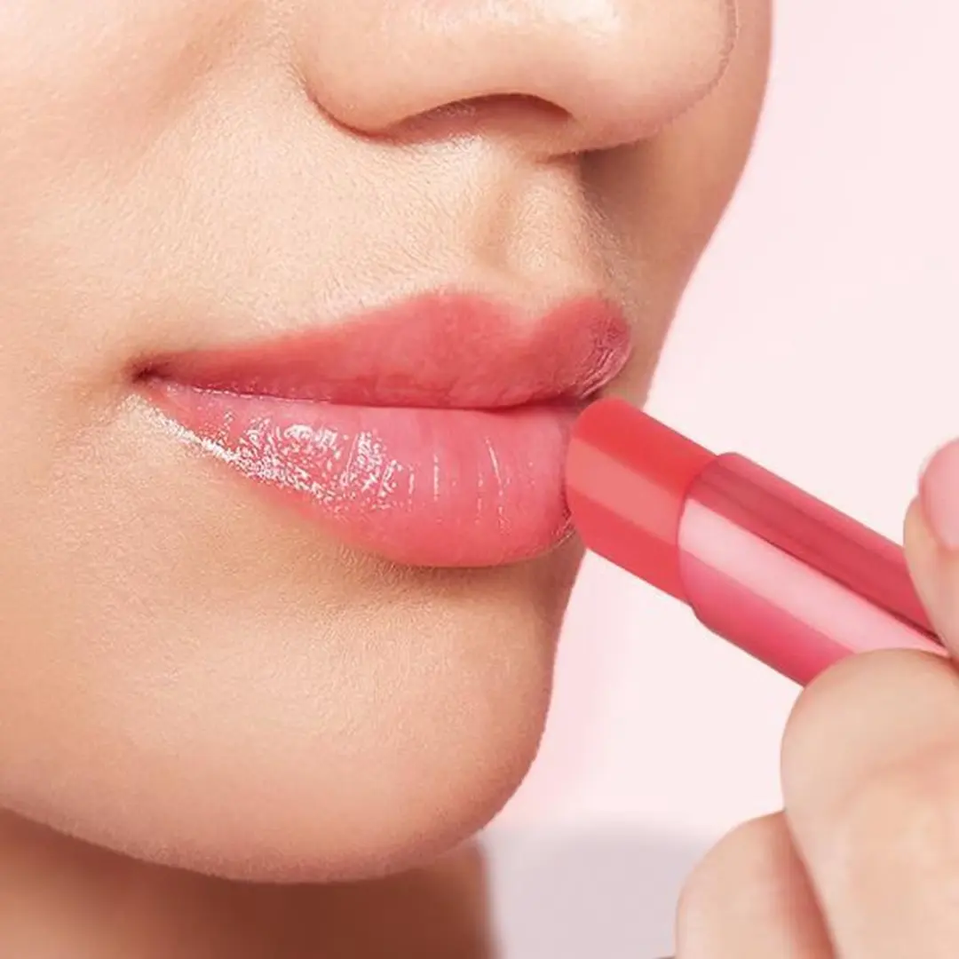 Golden Rose Glow Kiss Tinted Lip Balm 01 Vanilla Latte - 3g