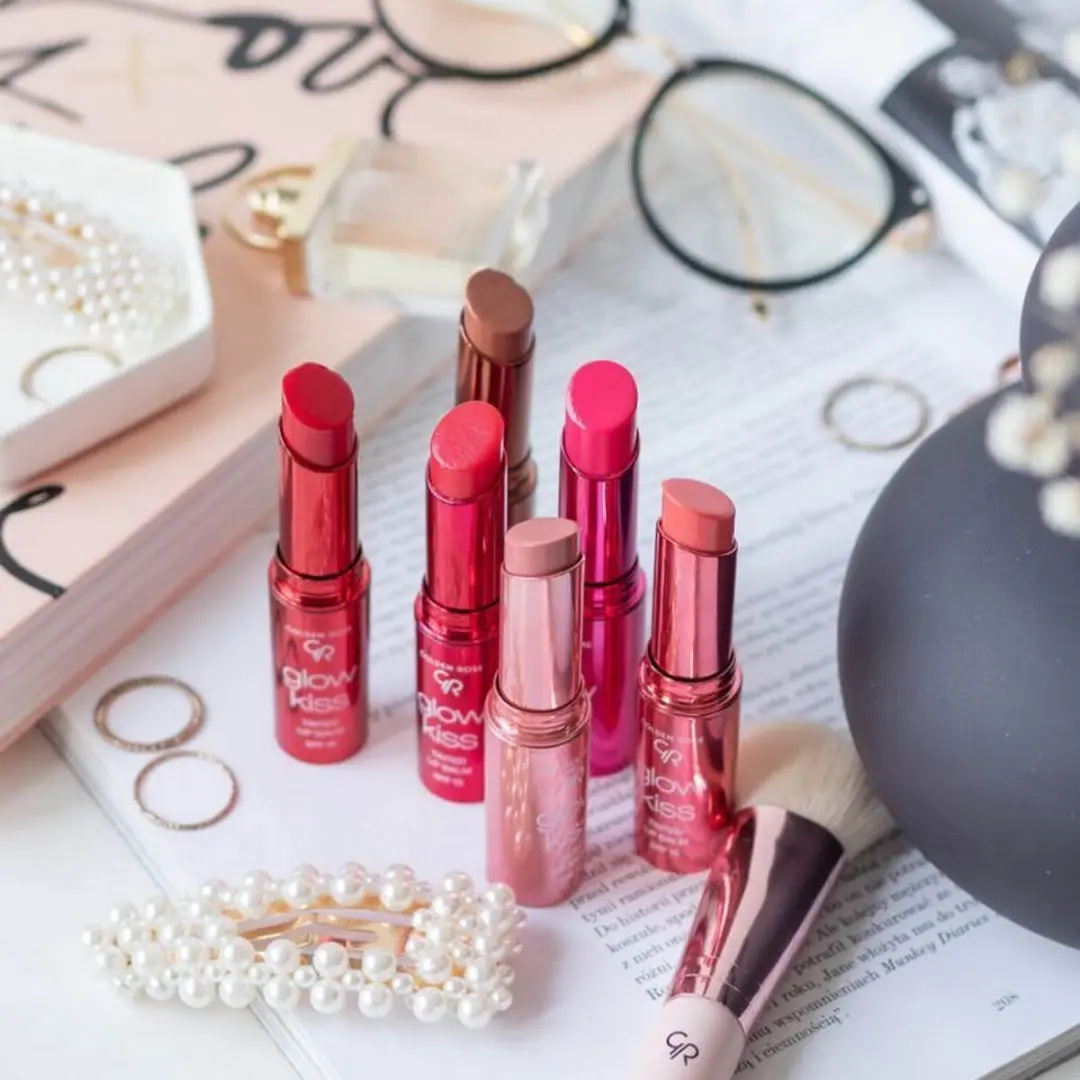 Golden Rose Glow Kiss Tinted Lip Balm 01 Vanilla Latte - 3g