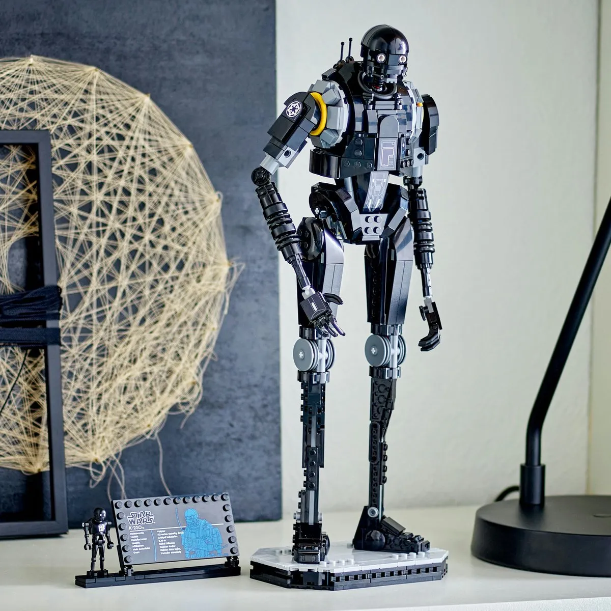 LEGO Star Wars K-2SO Security Droid 75434 - 845 Stukken