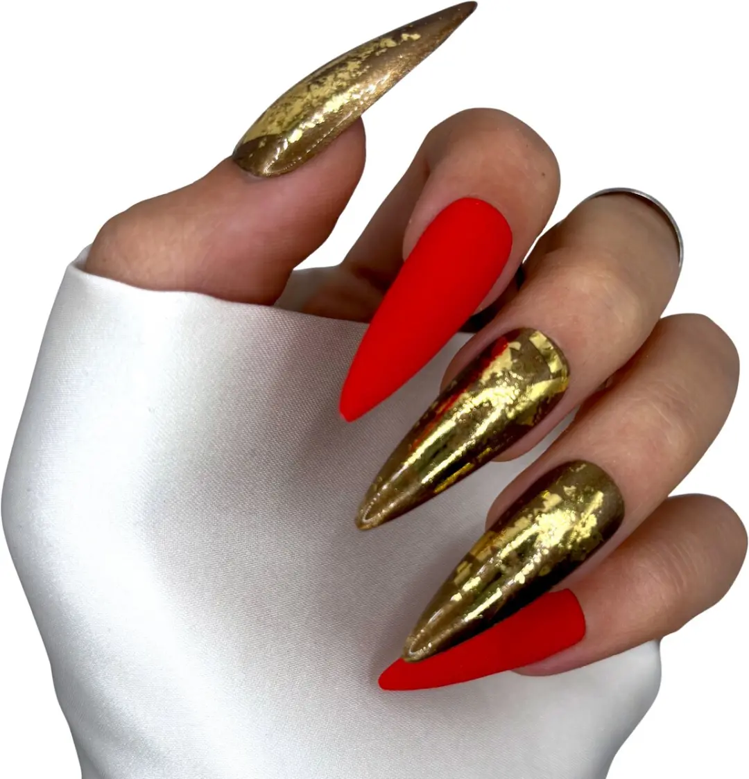 SD Press on Nails No. 55 Glamorous XL Stiletto Rood Goud - 20 Stuks