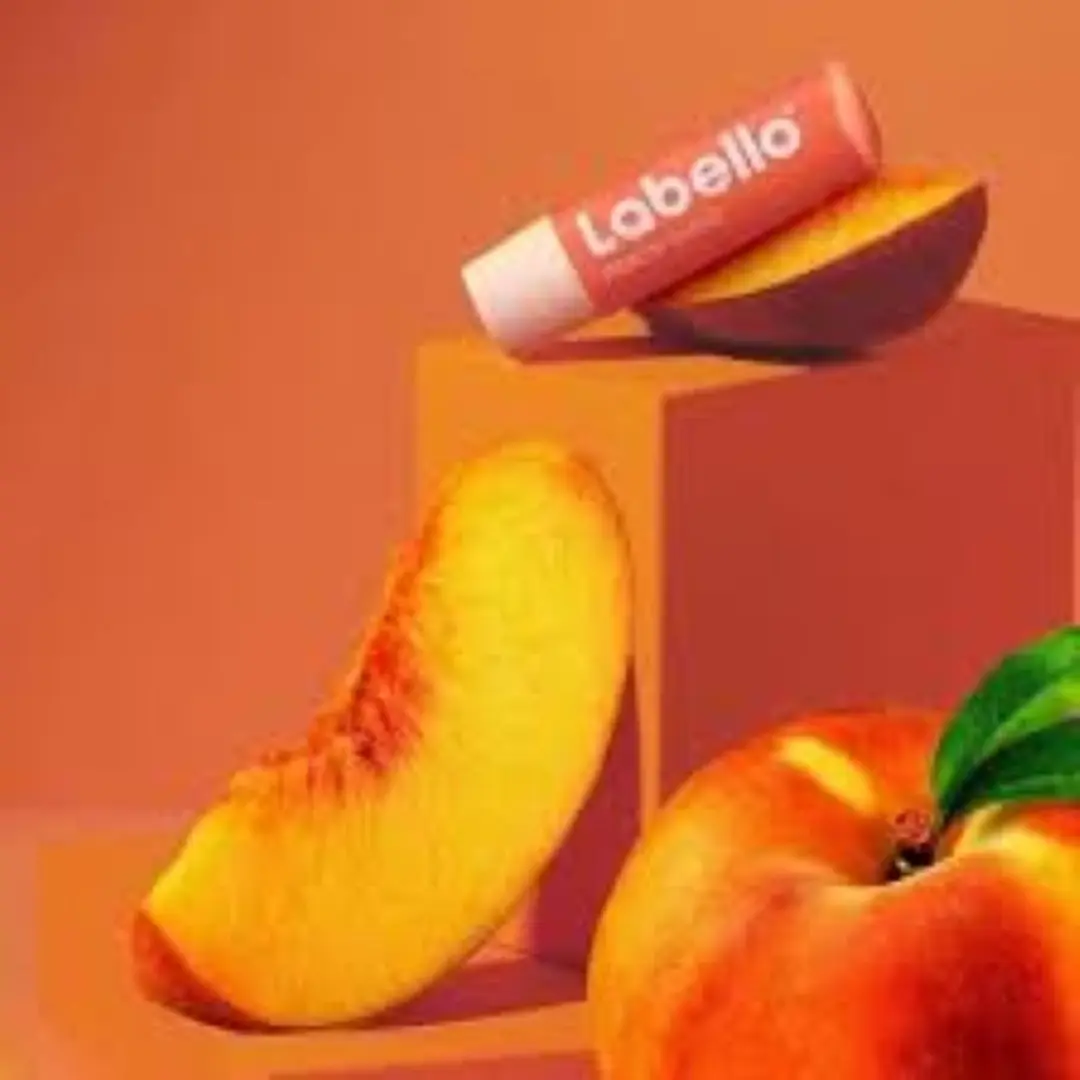 Labello Peach Shine Stick - 6x4.8ml - Vegan