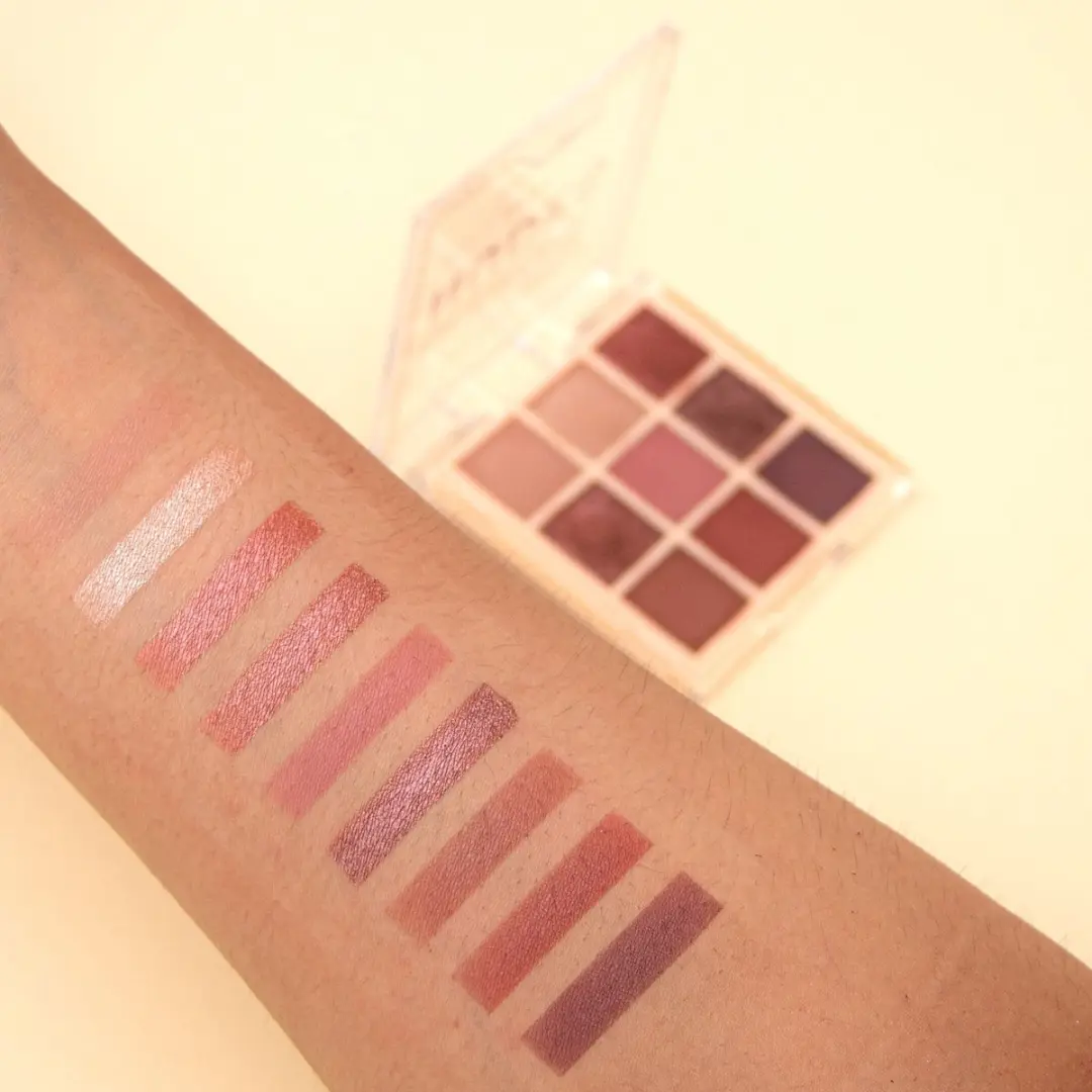 Makeup Revolution Ultimate Nudes Oogschaduw Palette - Dark