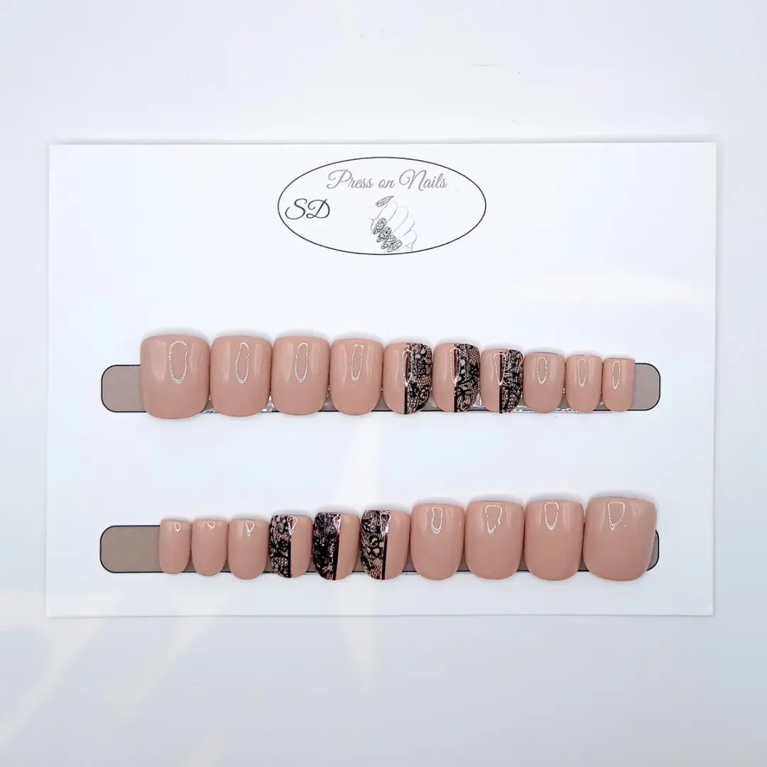 SD Press on Nails B25 Nude Lace Plaknagels - 20 Stuks