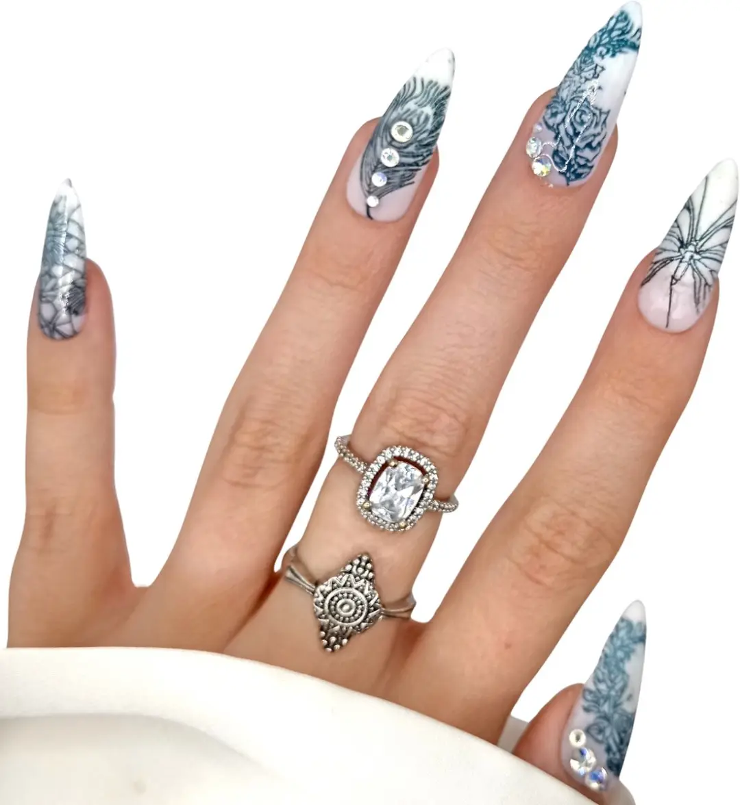 SD Press on Nails Luxury's No. 33 Fear or Desire XL Stiletto - 20 Stuks - Blauw/Milky