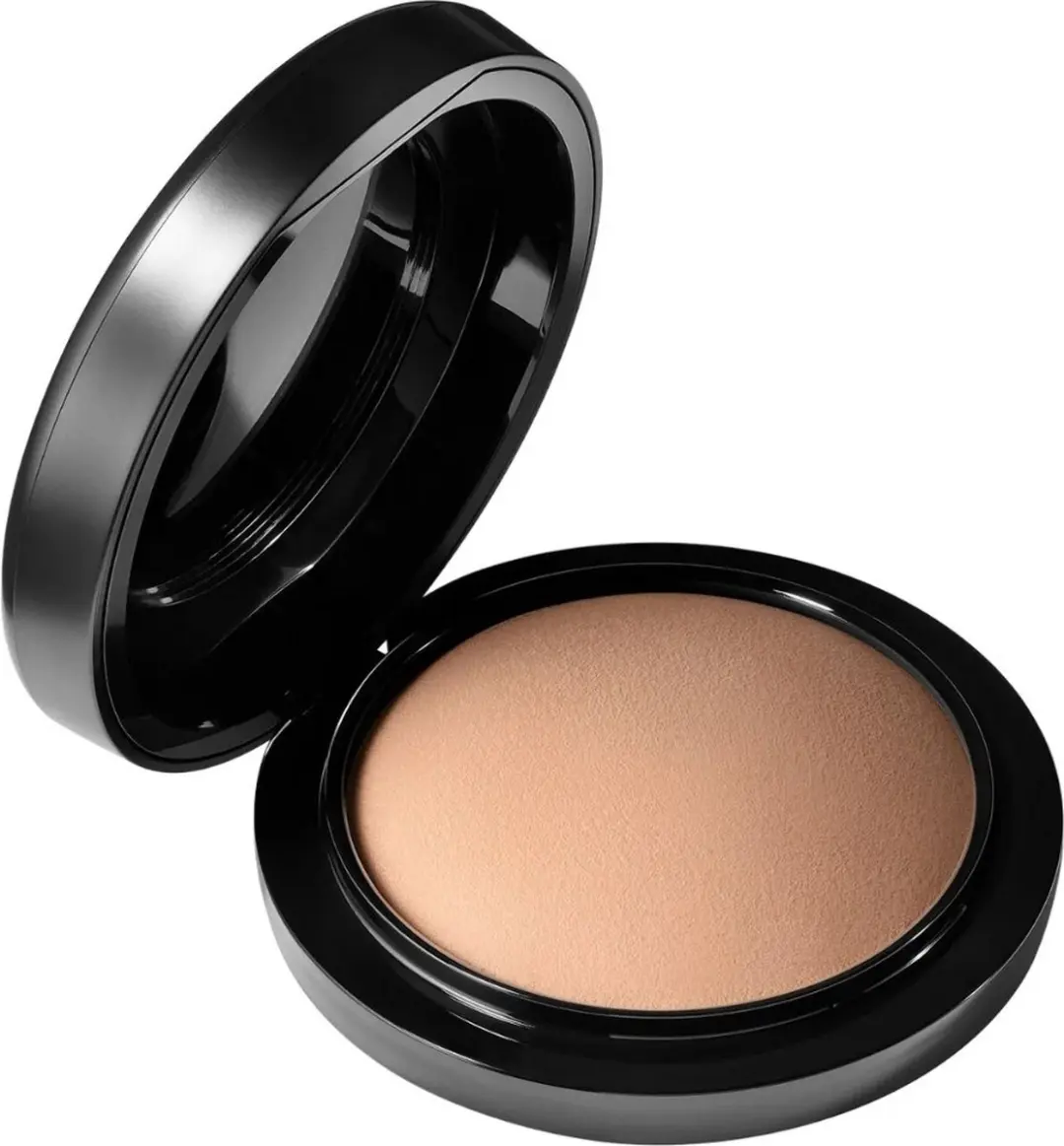 MAC Mineralize Skinfinish Medium Dark Poeder 150ml