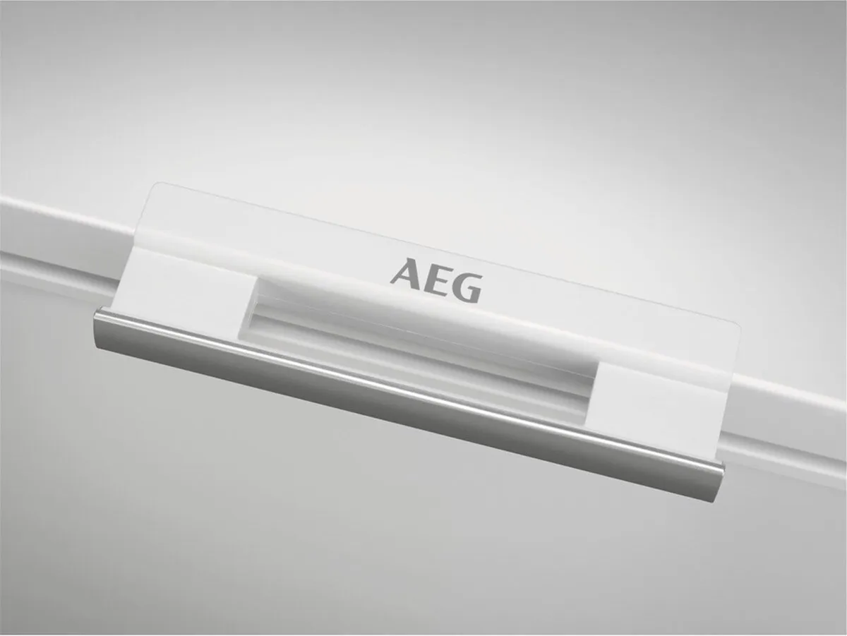 AEG AHB531D1LW Vrieskist - 308L - 21 kg/dag - Wit