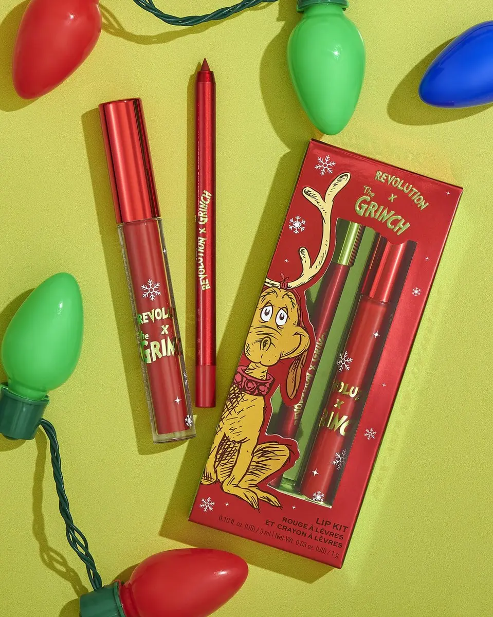 Makeup Revolution x The Grinch Little Max Lip Kit - Rood
