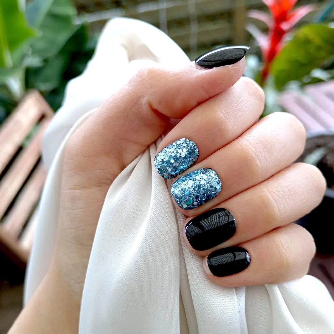 SD Press on Nails B-138 Plaknagels - 20 Stuks - Zwart Blauw Glitter