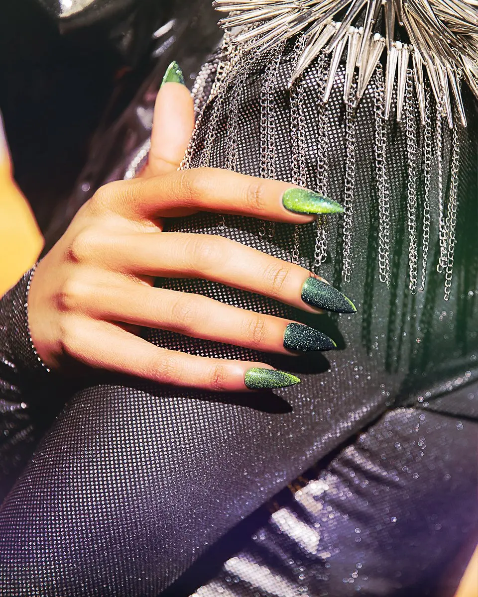Artistic Nail Design Colour Revolution You Plan-Et - 15ml - Groen Glitter