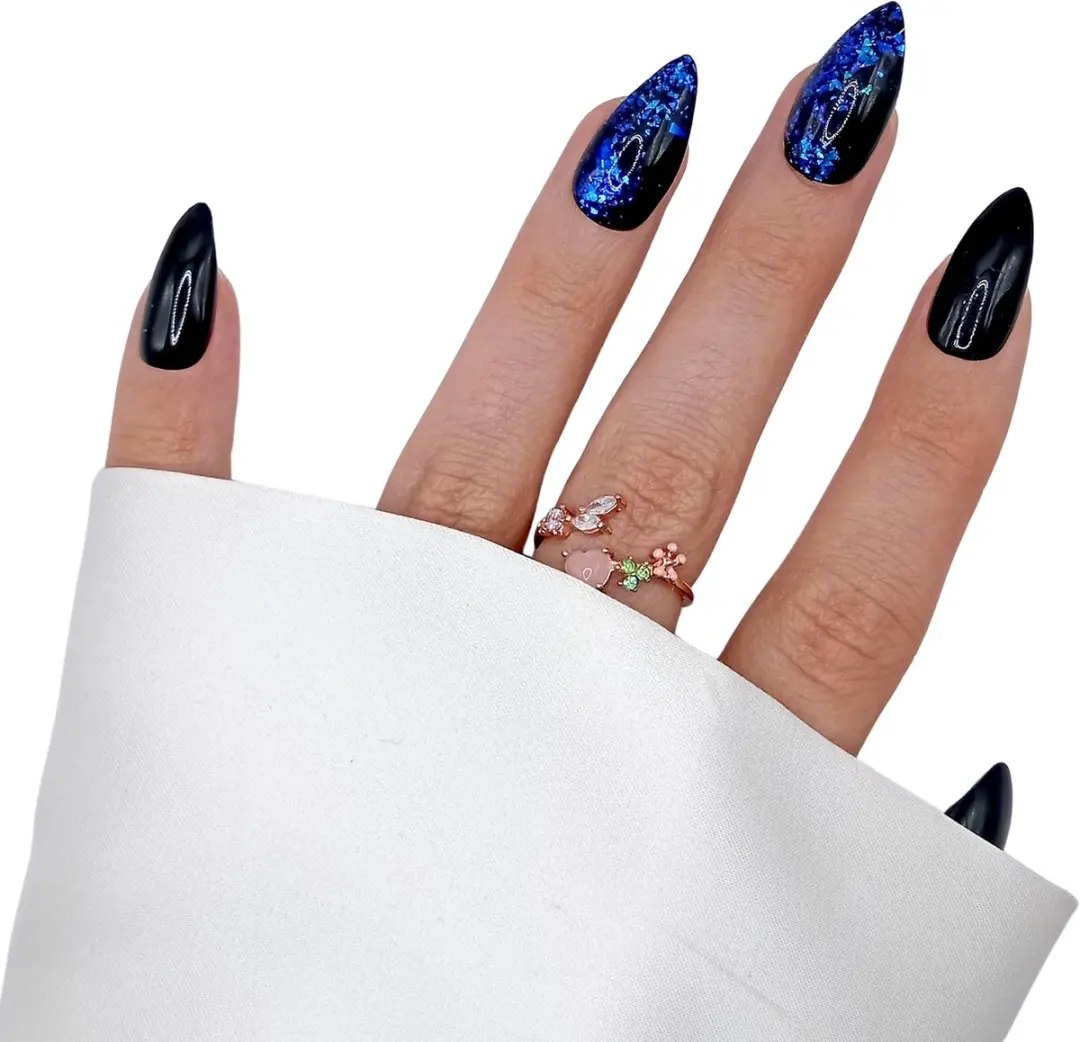 SD Press on Nails B-181 Plaknagels Medium Stiletto - Zwart/Blauw - 20 Stuks - afbeelding 6 van 6