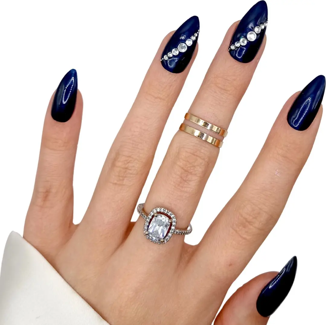 SD Press on Nails No. 131 The Spirit Plaknagels - Blauwe Rhinestones - 20 Stuks