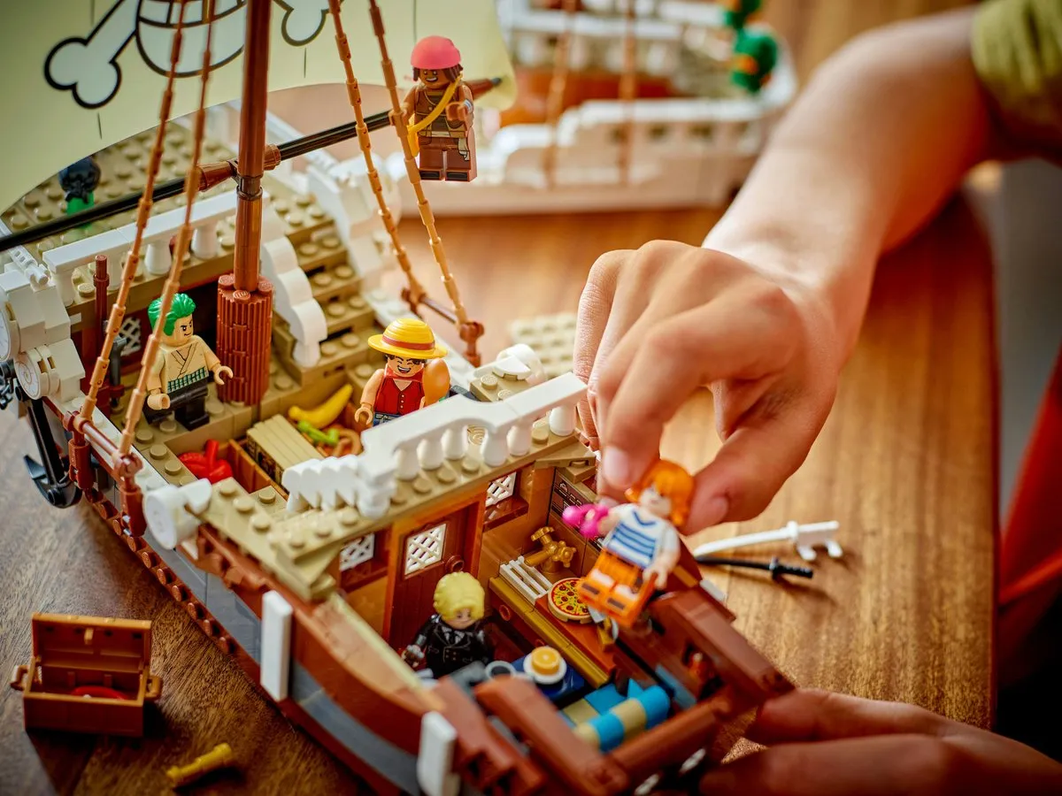 LEGO One Piece Going Merry 75639 - 1376 Stukken - 5 Minifiguren