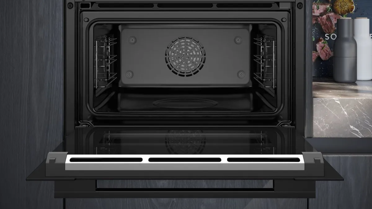 Siemens iQ700 CS736G1B1 Combi-stoomoven 47L - Zwart/RVS