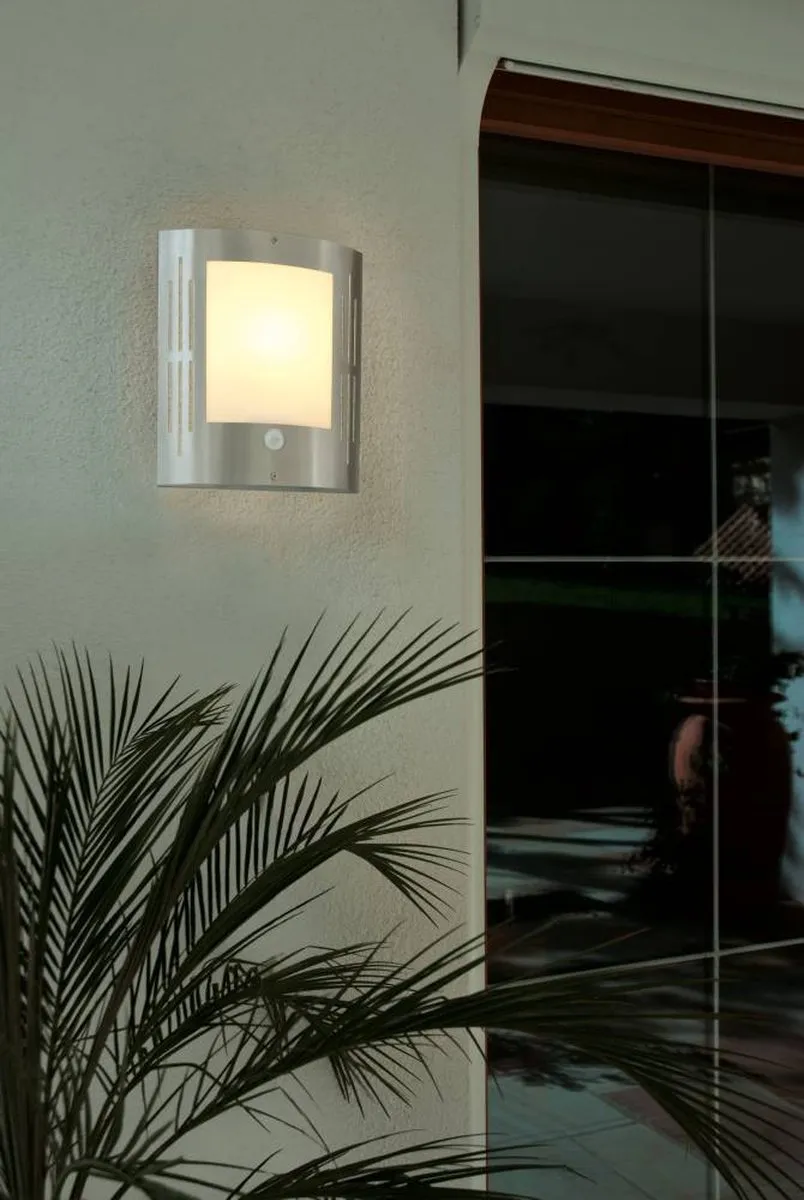 Eglo City Wandlamp met Sensor - RVS Wit