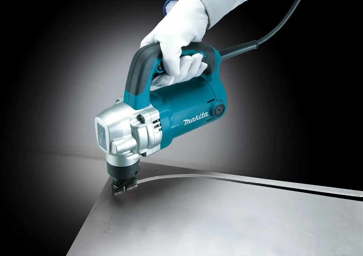 Makita JN3201J Knabbelschaar 230V - Steen