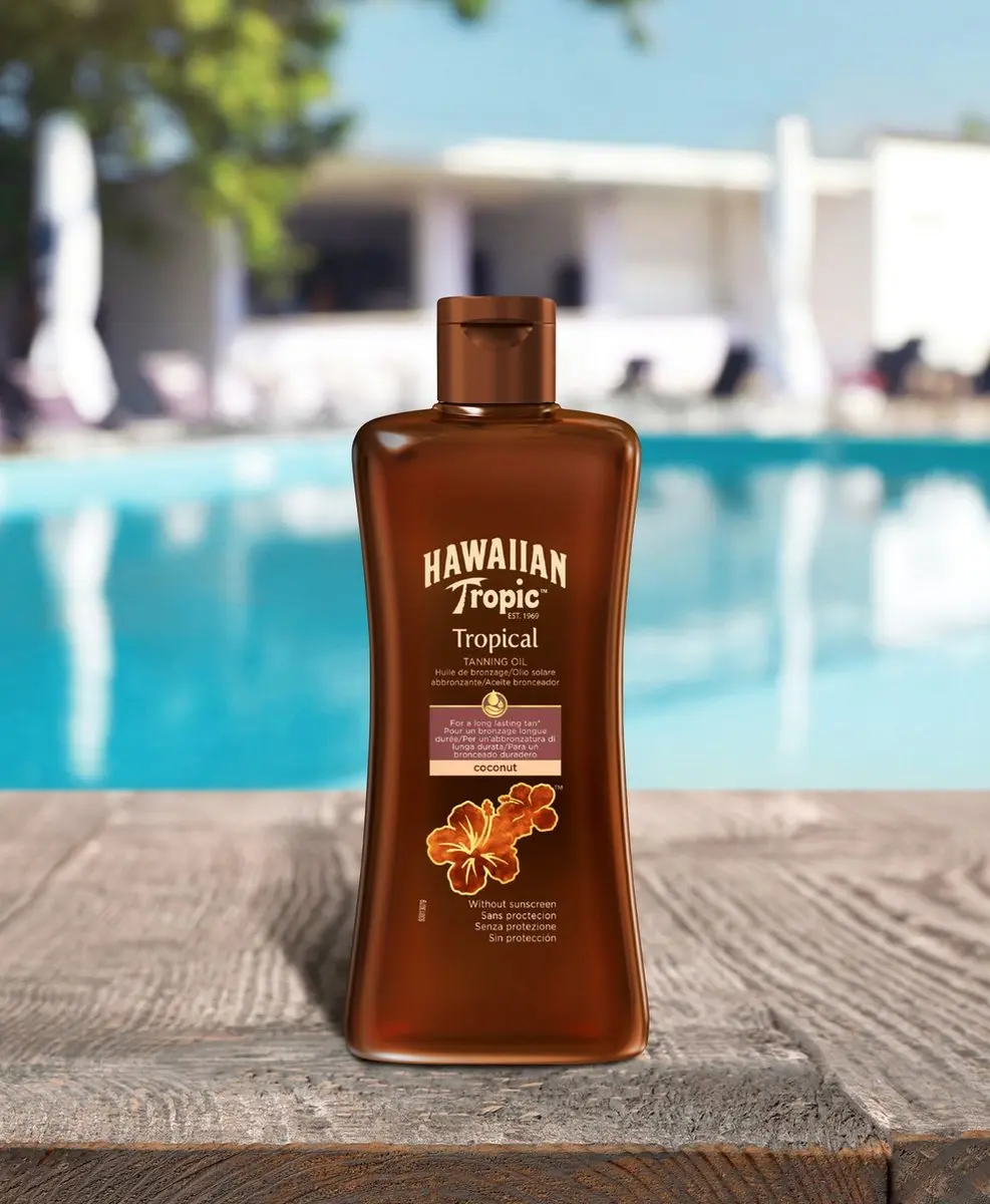 Hawaiian Tropic Glowing Tanning Oil 200ml