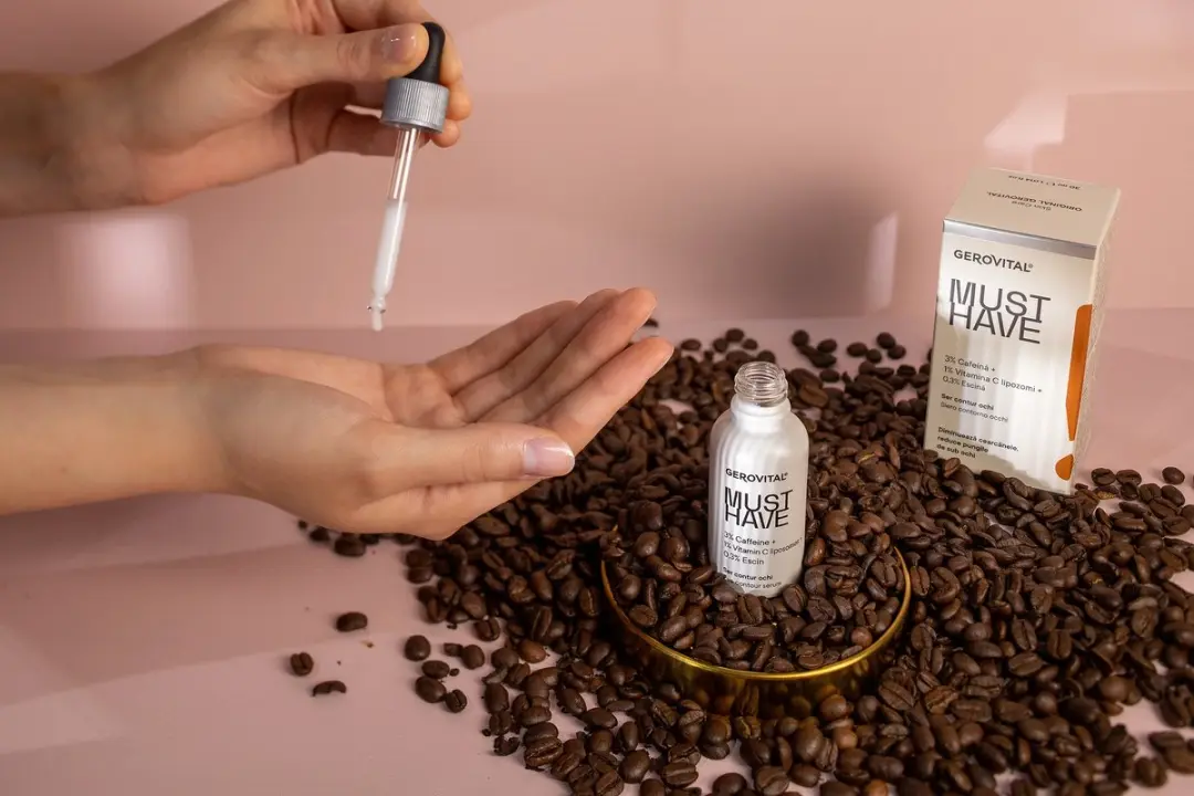 Gerovital GiftSet Huidverzorging - Oogserum 3% Cafeïne 30ml + Dagcrème 1% Peptide SPF15 50ml