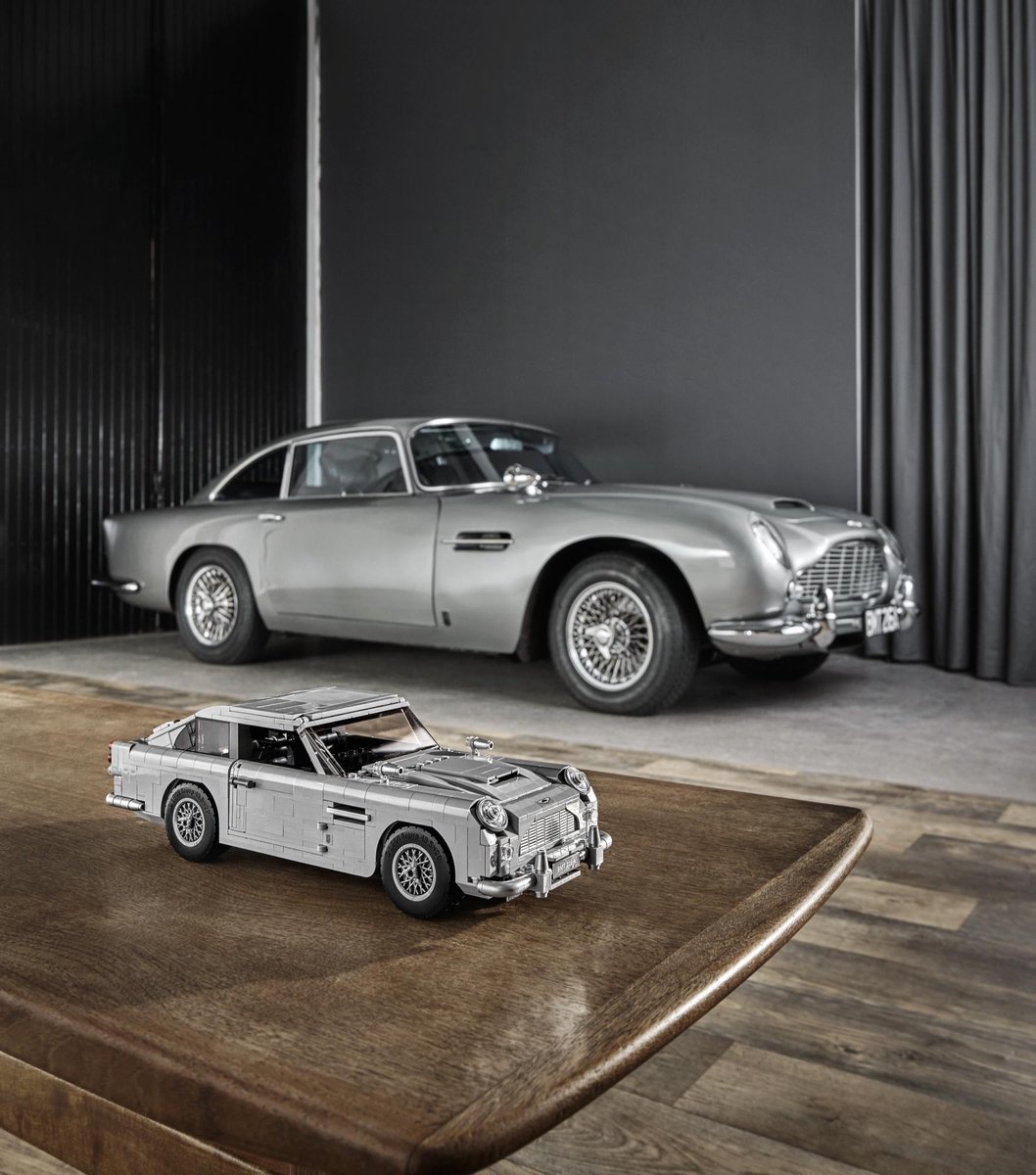 LEGO Creator Expert James Bond Aston Martin DB5 - 10262