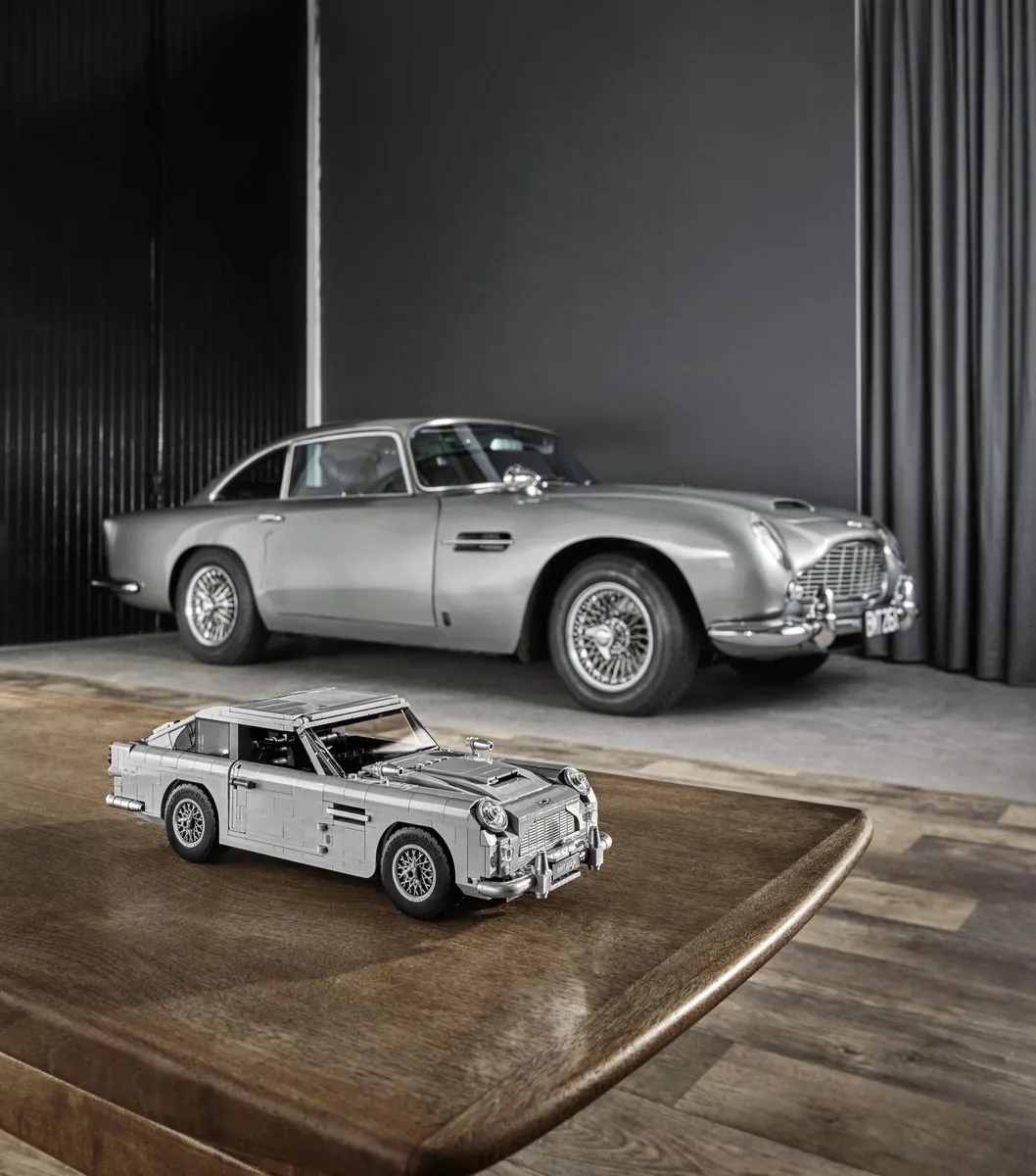 LEGO Creator Expert Aston Martin DB5 10262 - 1295 Stukken