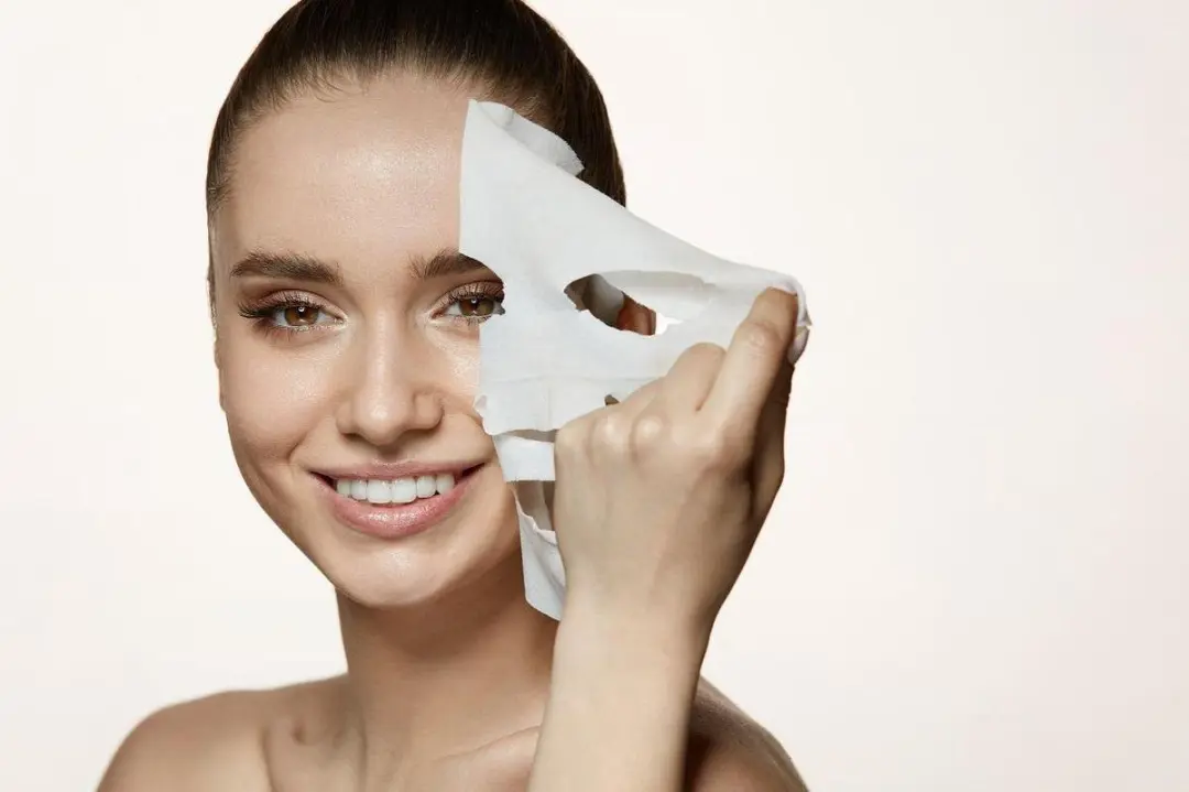 Mitomo Uruuru Gezichtsmasker - 6x25g - Wit