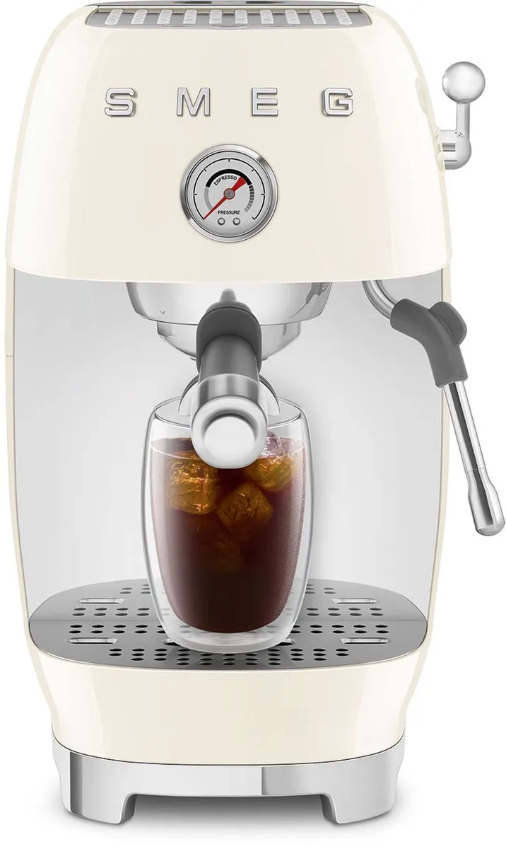 Smeg ECF03CREU Handmatige Espressomachine - Cold Brew - Crème - afbeelding 6 van 6