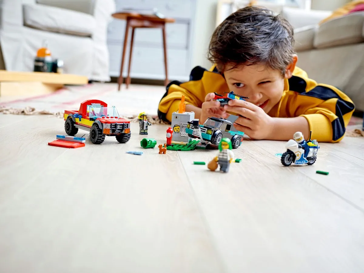 LEGO City Brandweer & Politie Achtervolging 60319 - 295 Stukken - afbeelding 2 van 6