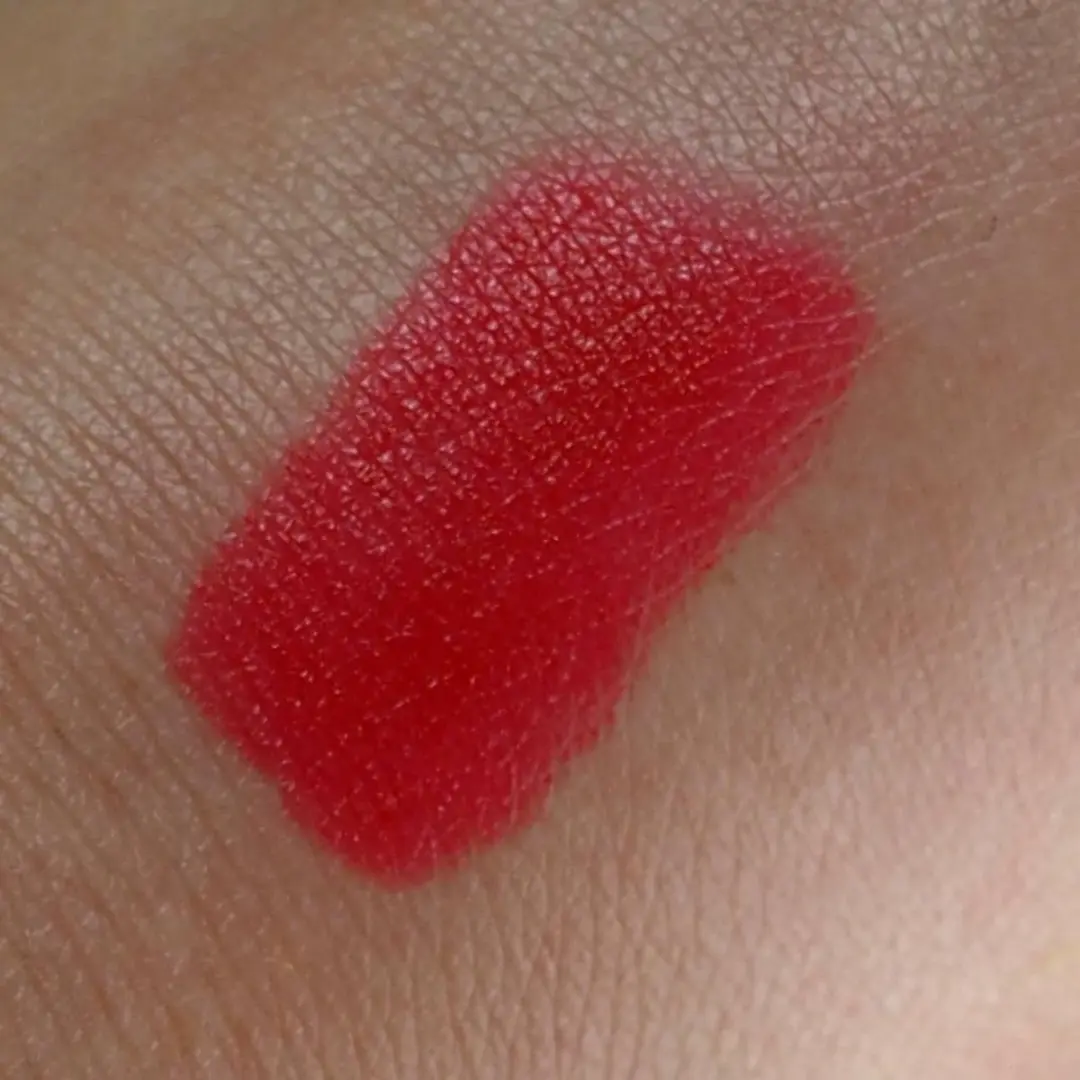 Makeup Revolution Iconic Pro Lippenstift Duel - Rood