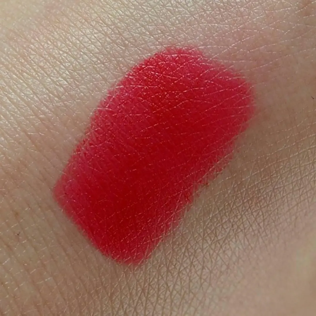 Makeup Revolution Iconic Pro Lippenstift Duel Matte - Rood