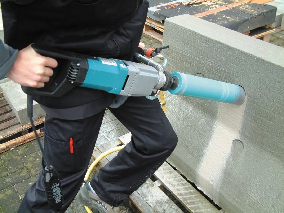 Makita DBM131 Diamantboormachine Droog/Nat - 230V - afbeelding 6 van 6