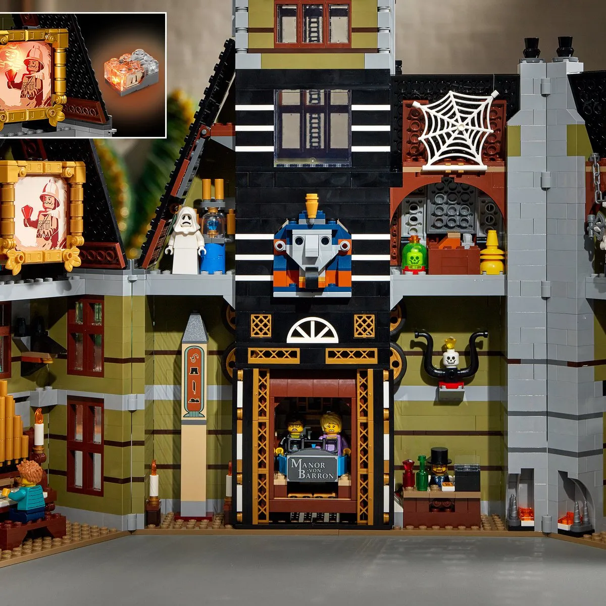 LEGO Creator Expert Spookhuis 10273 - 3231 Stukken