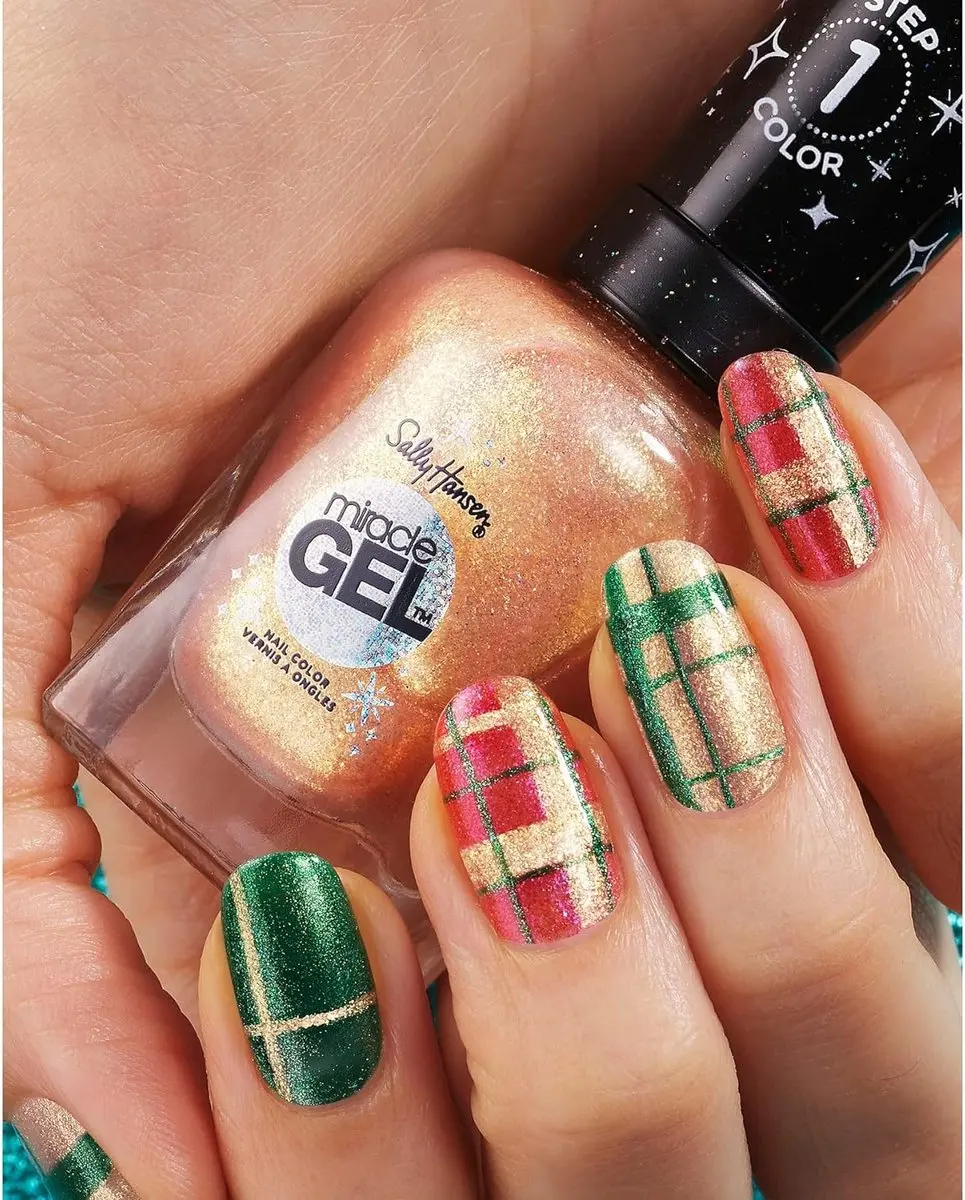 Sally Hansen Miracle Gel Nagellak 912 Me, My Elf & I - 14.7ml Groen