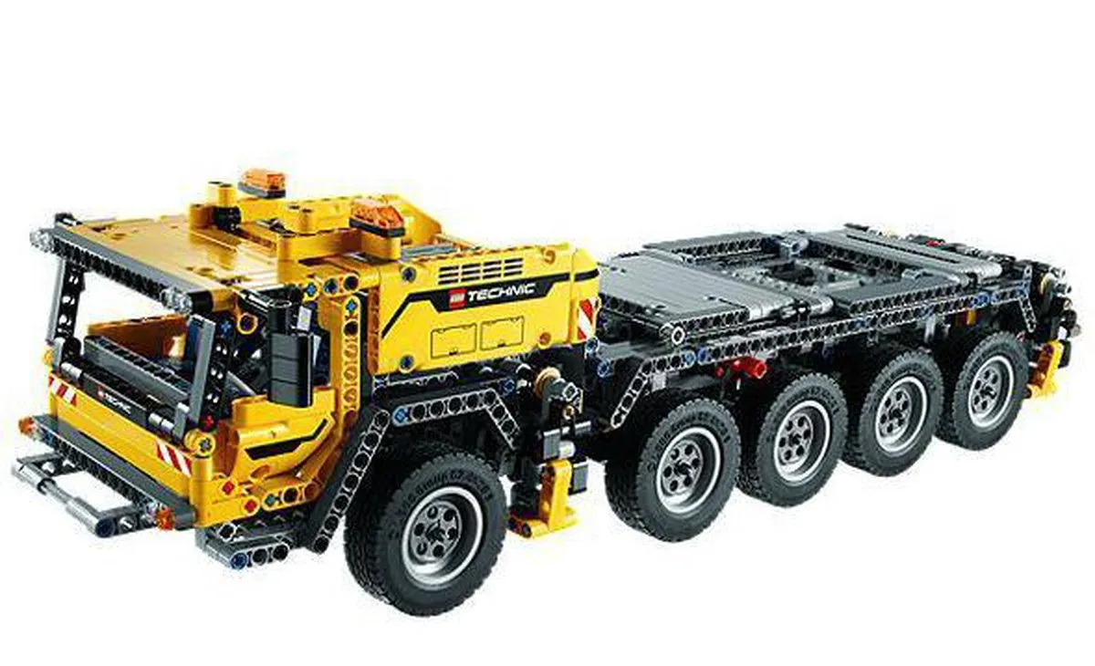 LEGO Technic Mobiele Kraan MK II 42009 - 2606 Stukken - afbeelding 3 van 6