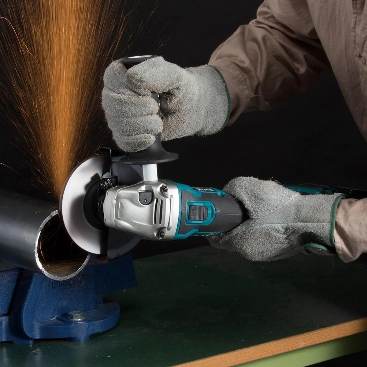 Makita DGA504ZJ Haakse Slijper 125mm - 18V - afbeelding 6 van 6