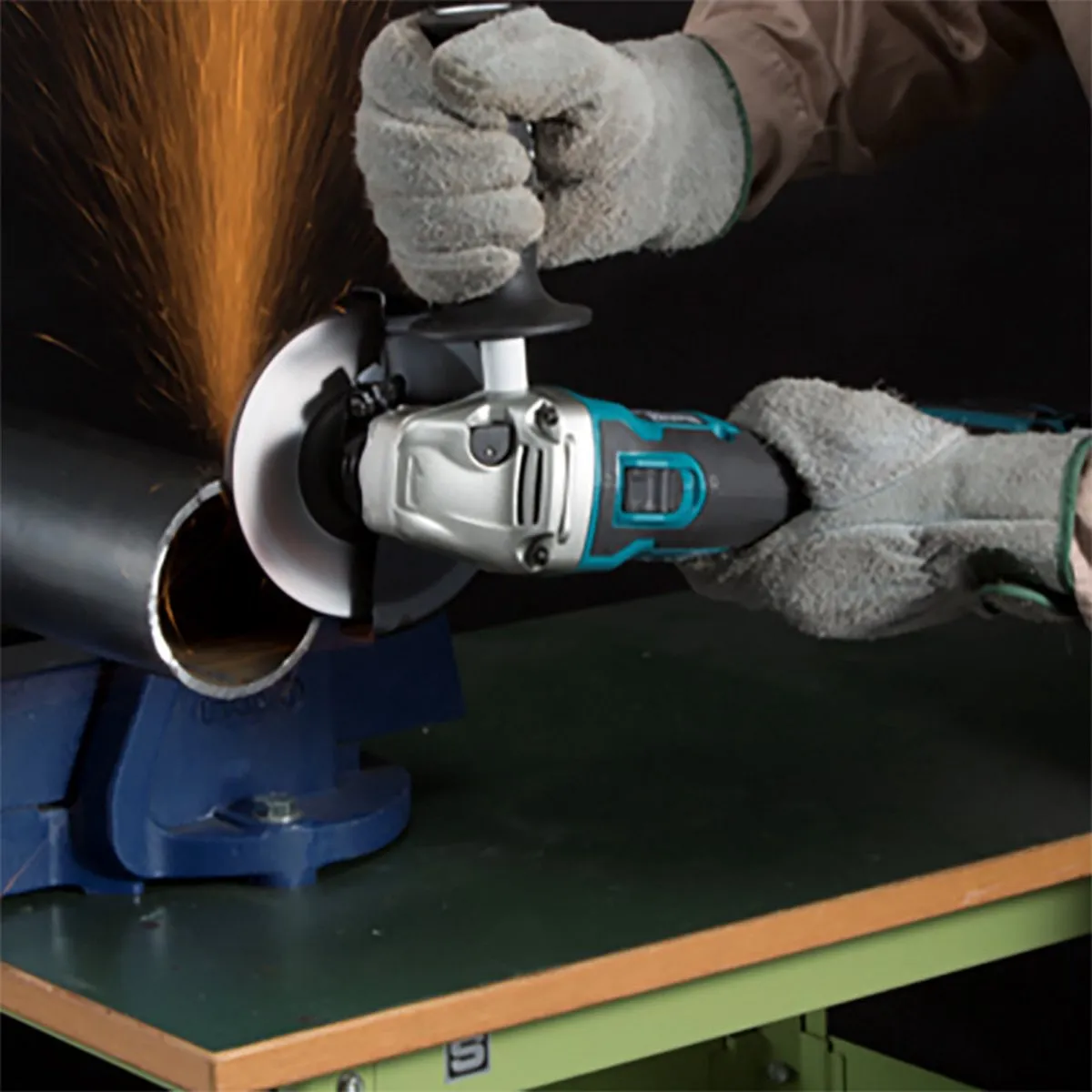 Makita DGA504ZJ Haakse Slijper 125mm - 18V