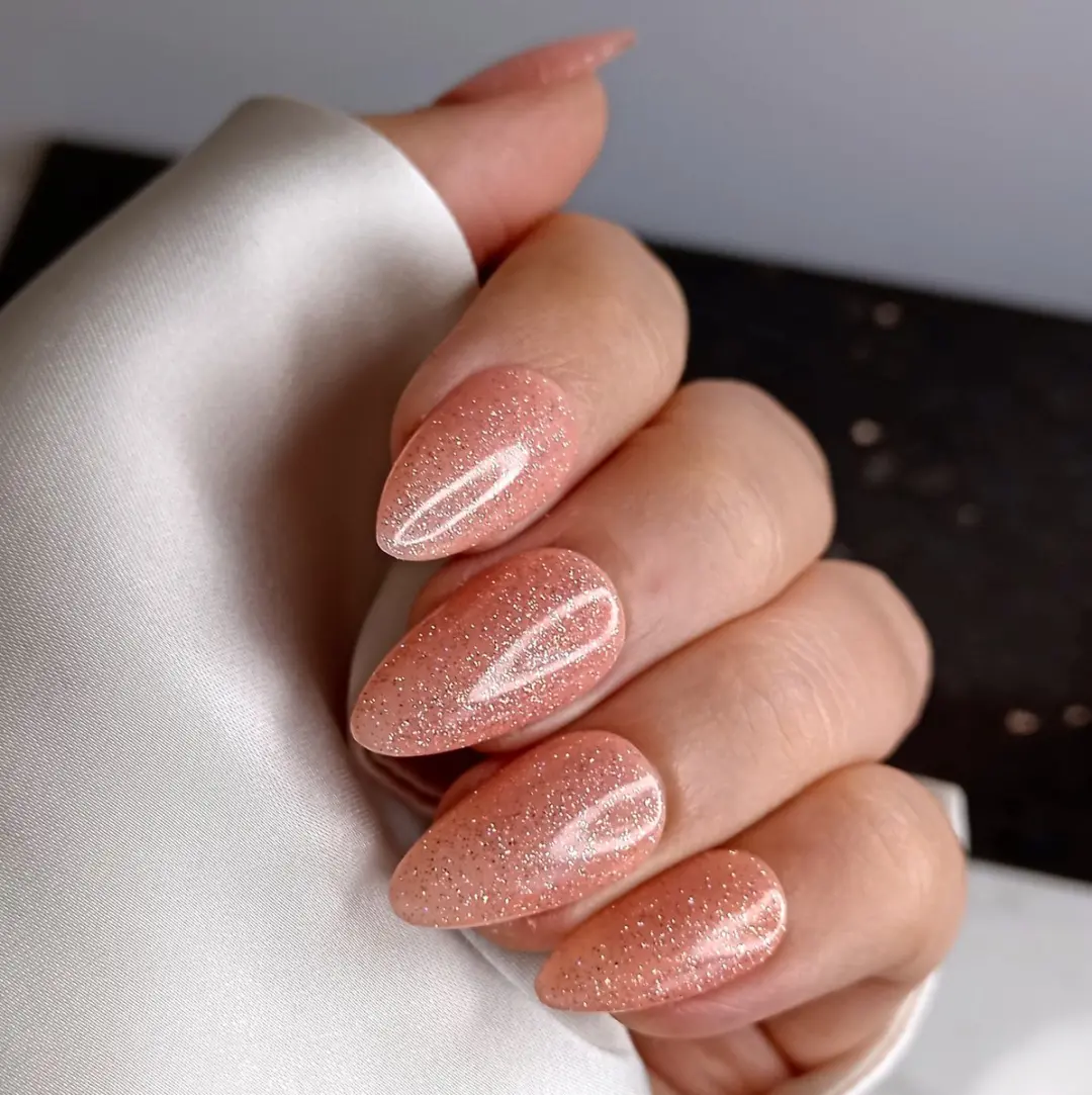 SD Press on Nails B-31 Stiletto Plaknagels - Nude Glitter - 20 Stuks