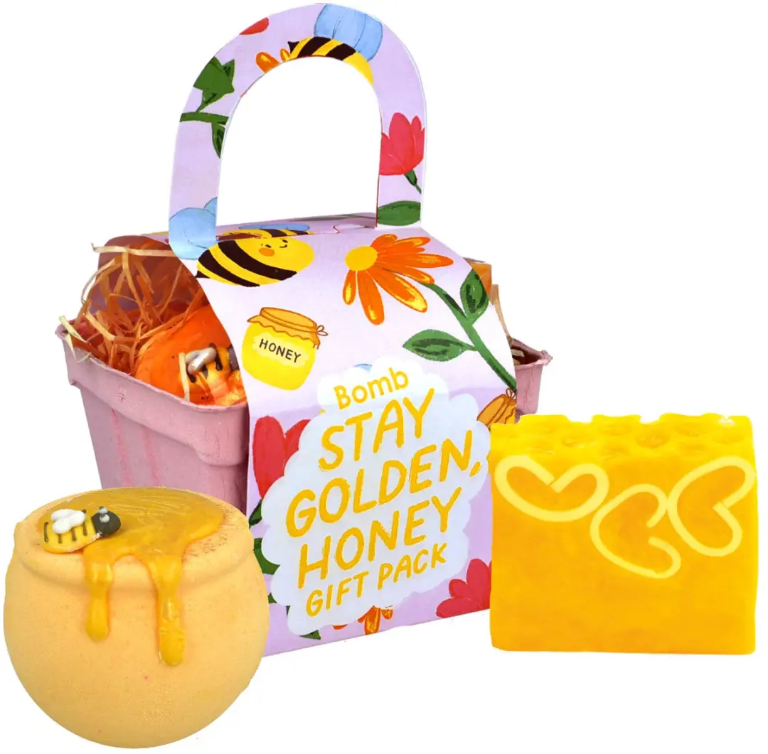 Bomb Cosmetics Stay Golden Honey Gift Pack