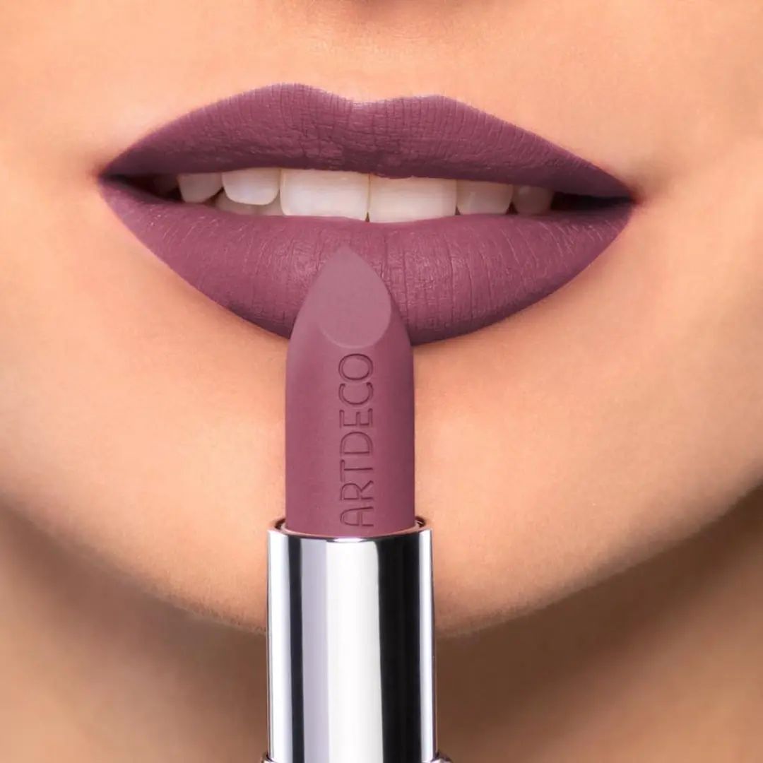Artdeco High Performance Lipstick 762 Mat Grape Juice - 4g - afbeelding 4 van 5