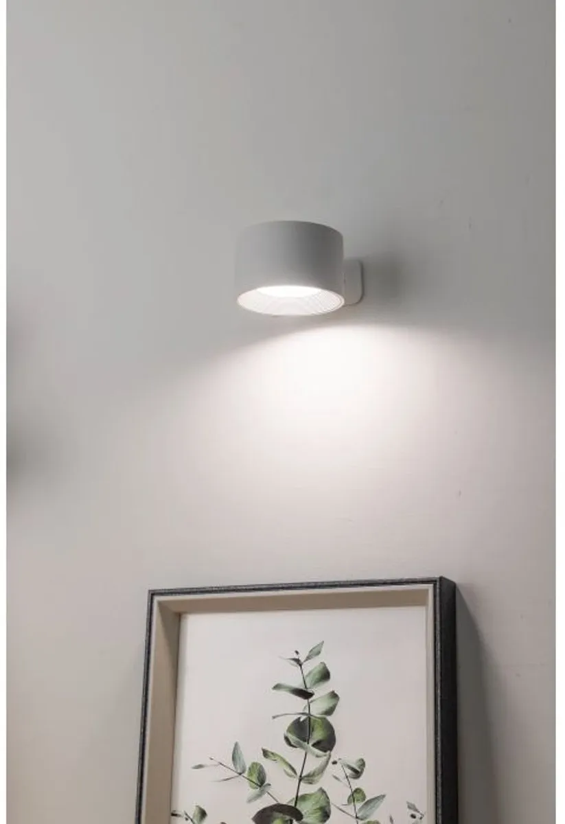 Eglo Muraglie Wandlamp - Oplaadbaar 24u - Ø7,5cm - Wit - Dimbaar