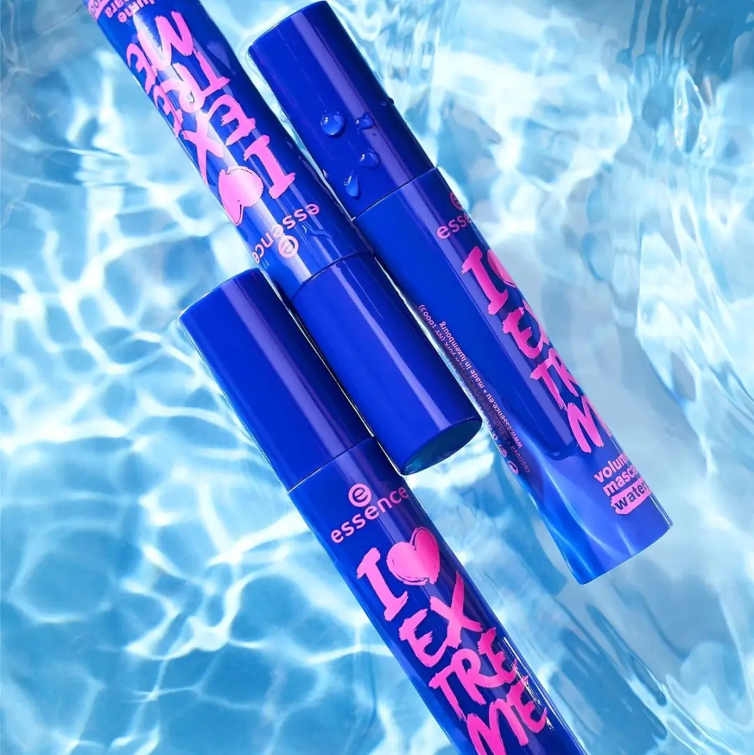Essence I Love Extreme Volume Mascara Waterproof - Zwart 12ml
