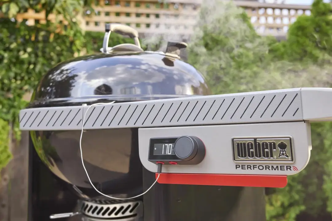 Weber Performer Smart Houtskool BBQ 57cm