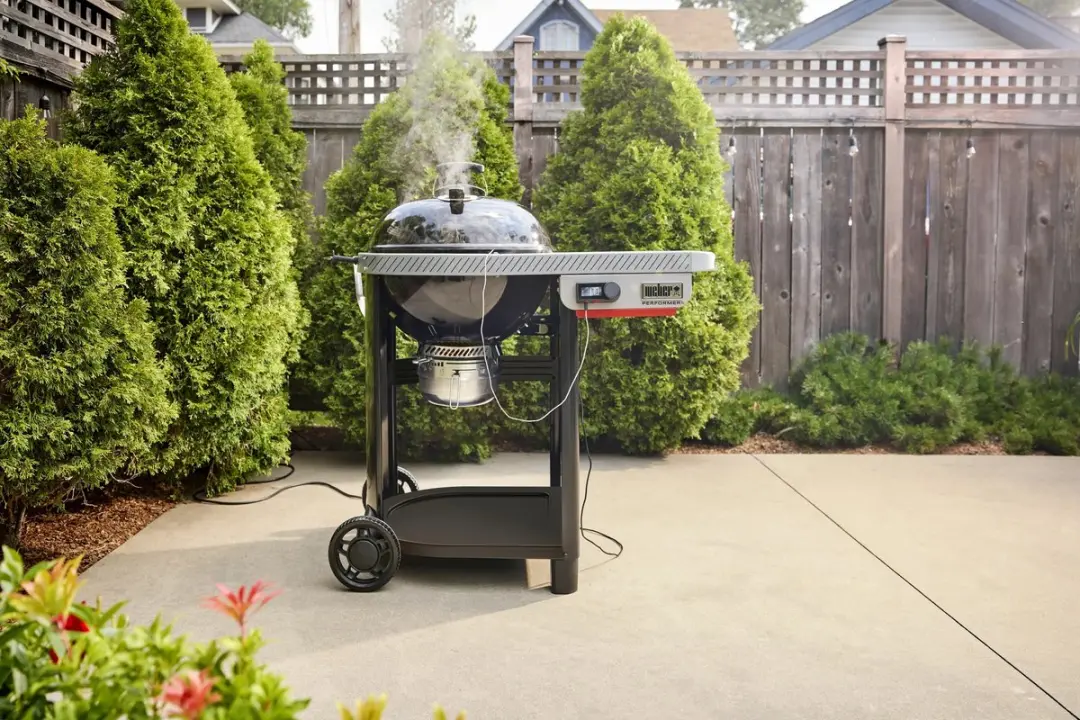 Weber Performer Smart Houtskool BBQ 57cm