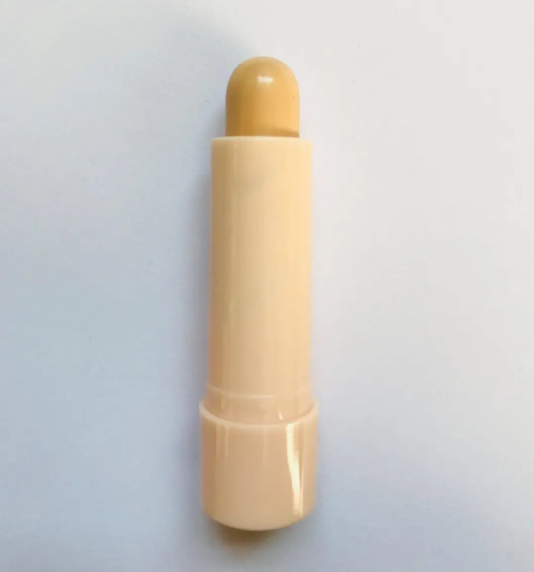 Leticia Well Concealer Stick 01