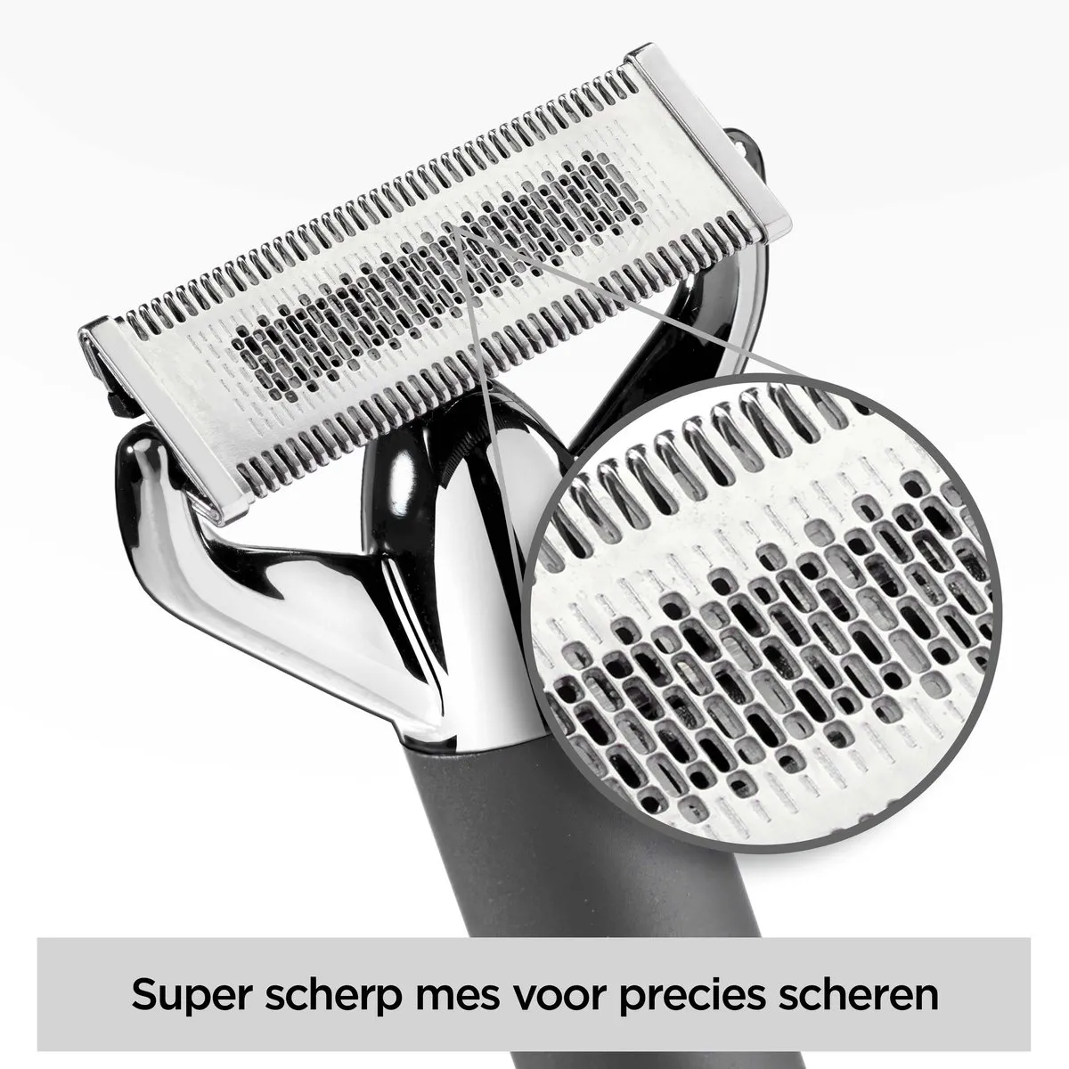 BaByliss X-Blade Super-X Metal Series 2-in-1 Scheerapparaat en Baardtrimmer P1346E - Voordeelverpakking met Extra Vervangend Mes - Chrome Edition - Flexibel Bewegend Japans Stalen Mes - 100% Waterdicht - Magnetische oplaadstandaard