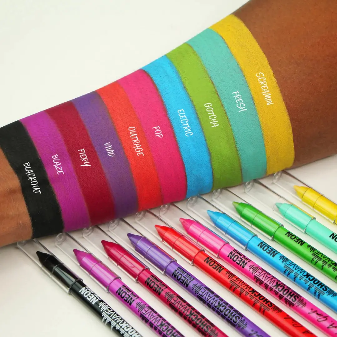 L.A. Girl Shockwave Neon Liner Rood - 6g