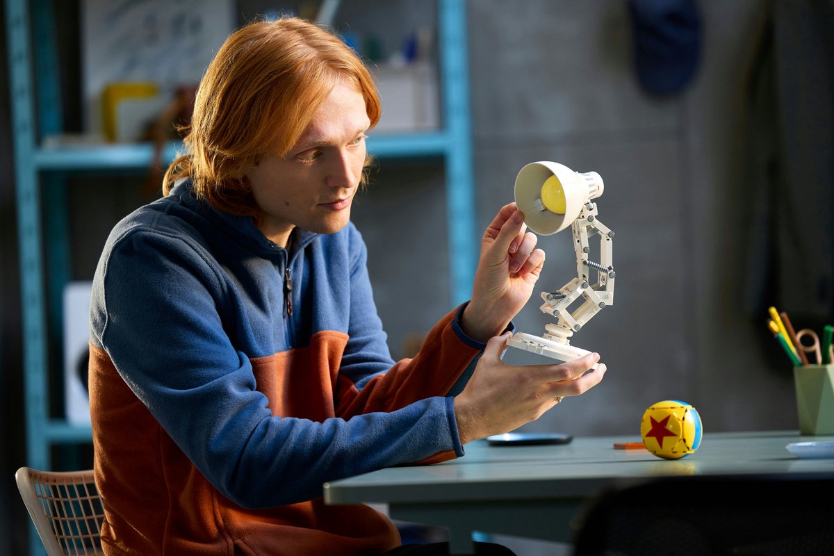 LEGO® Ideas Disney Pixar Luxo Jr. Displaymodel - 21357