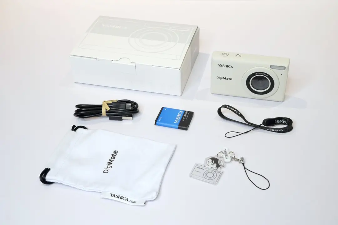 Yashica DigiMate 100 Compactcamera - 64MP - Mintgroen